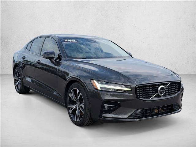 Volvo S60 2023
