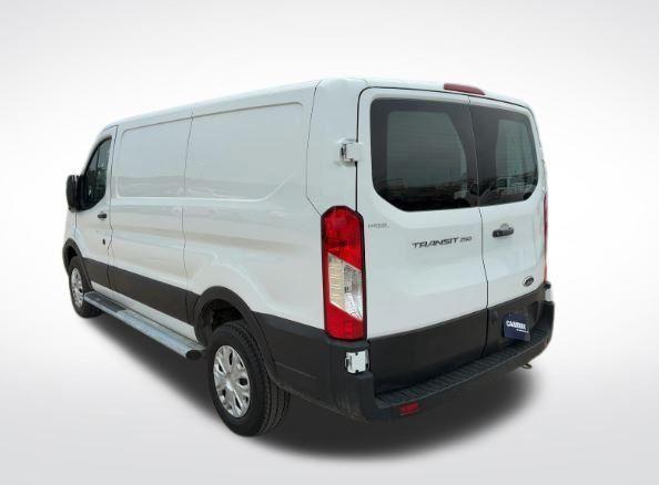Ford Transit 2024