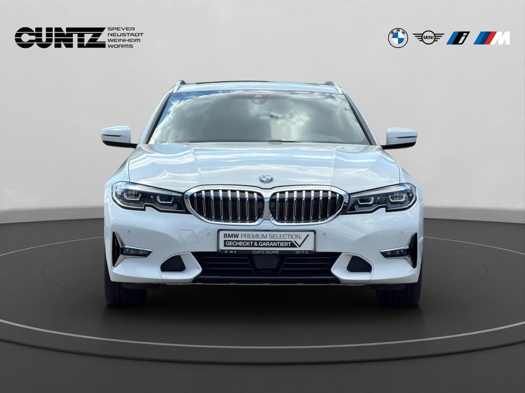 BMW 320 2021
