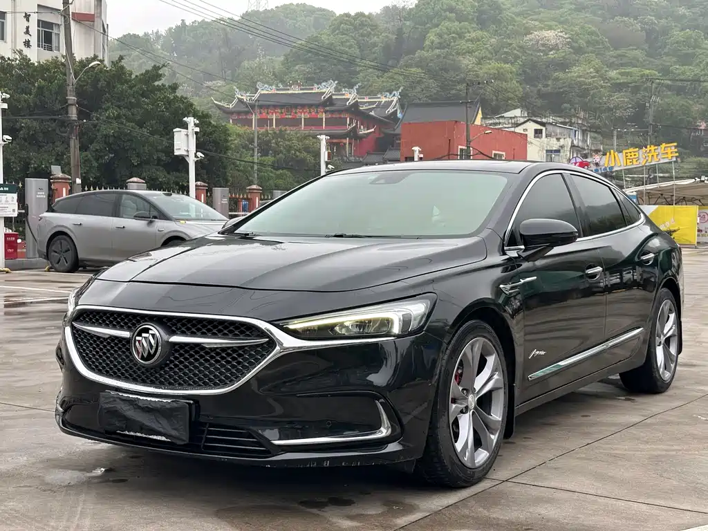 Buick LaCrosse 2022