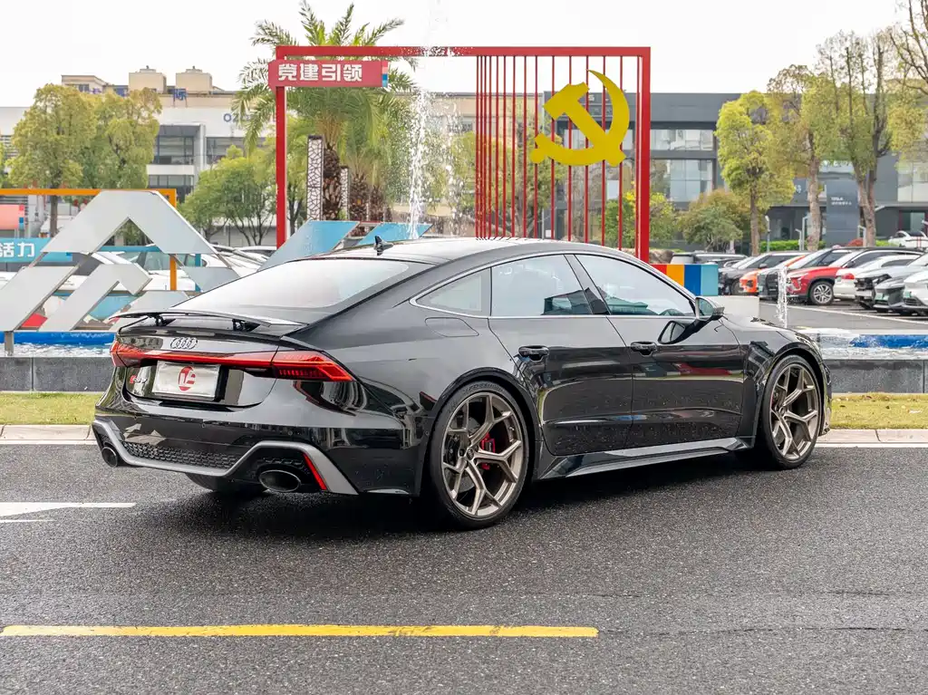Audi RS 7 2025