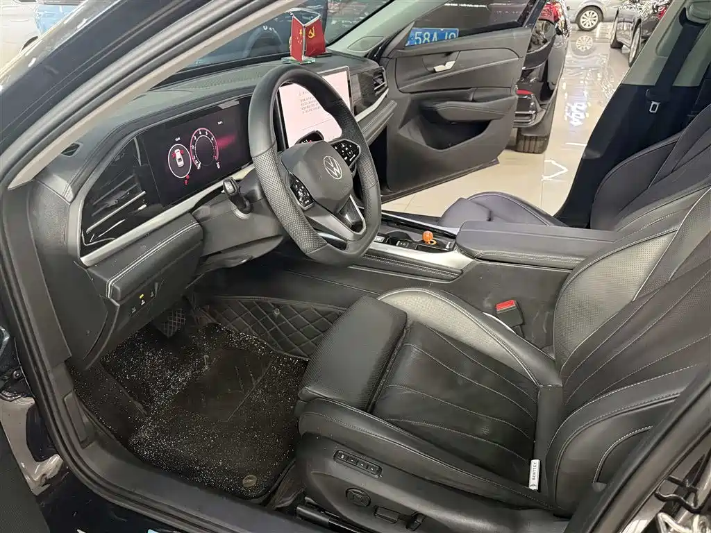 Volkswagen Passat 2025