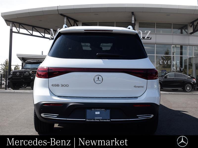 Mercedes-Benz EQB 2025