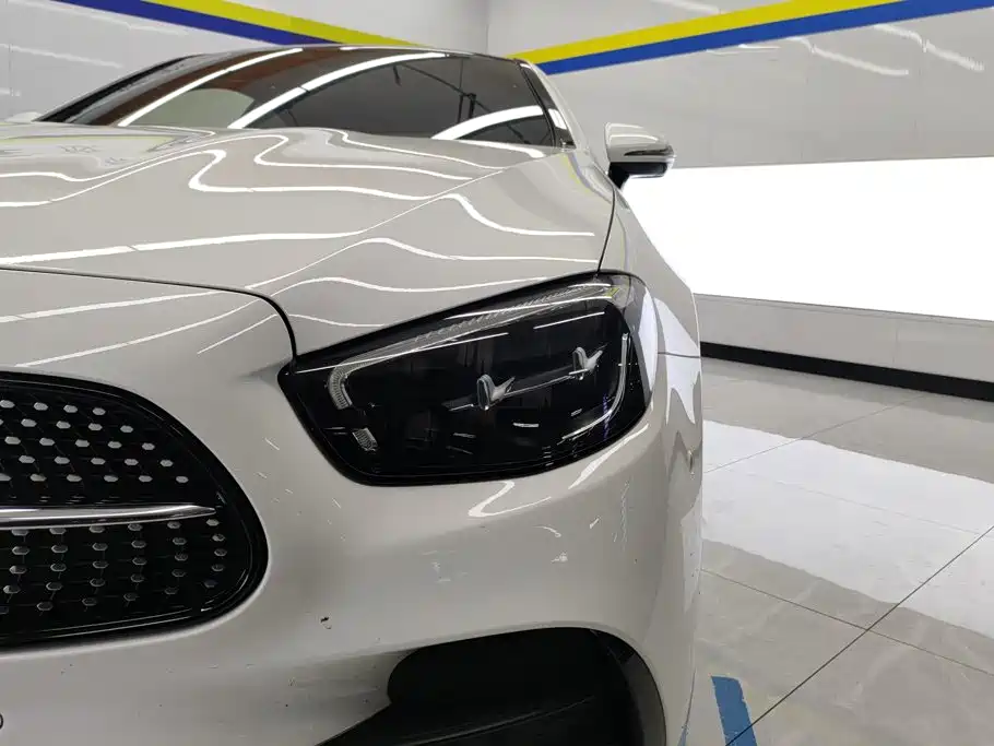 Mercedes-Benz E-Класс 2021