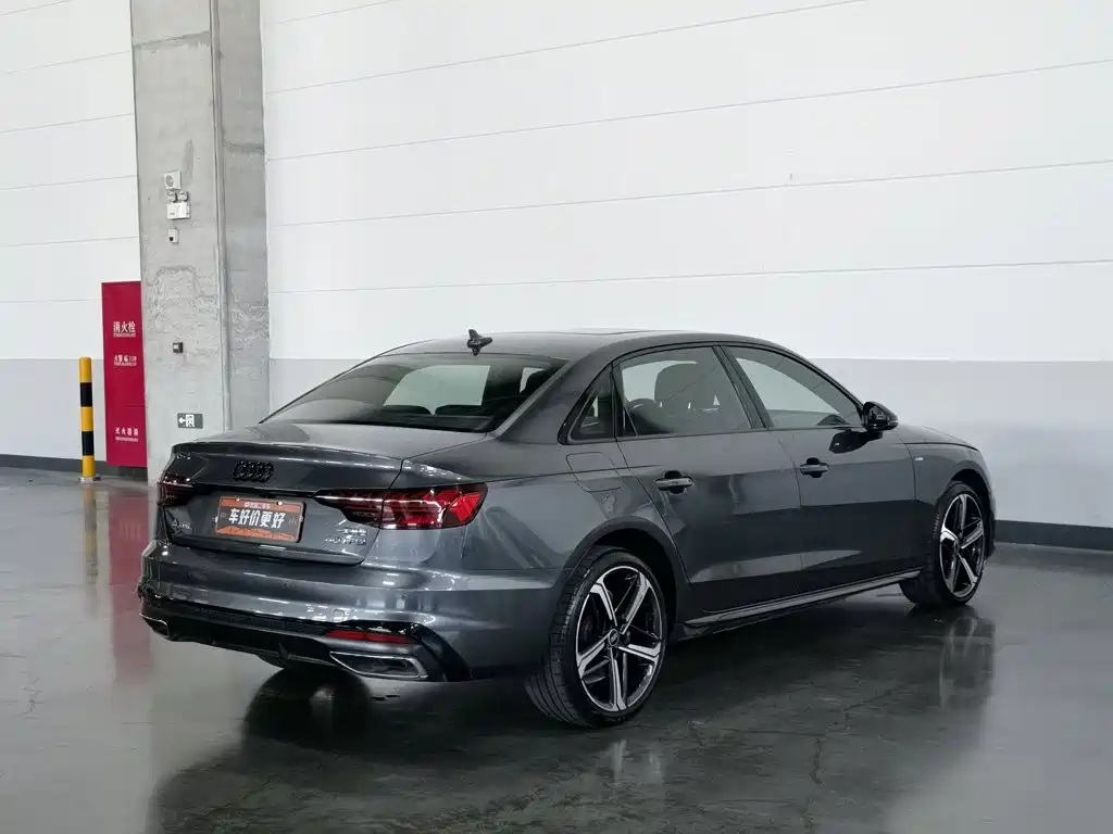 Audi A4 2024