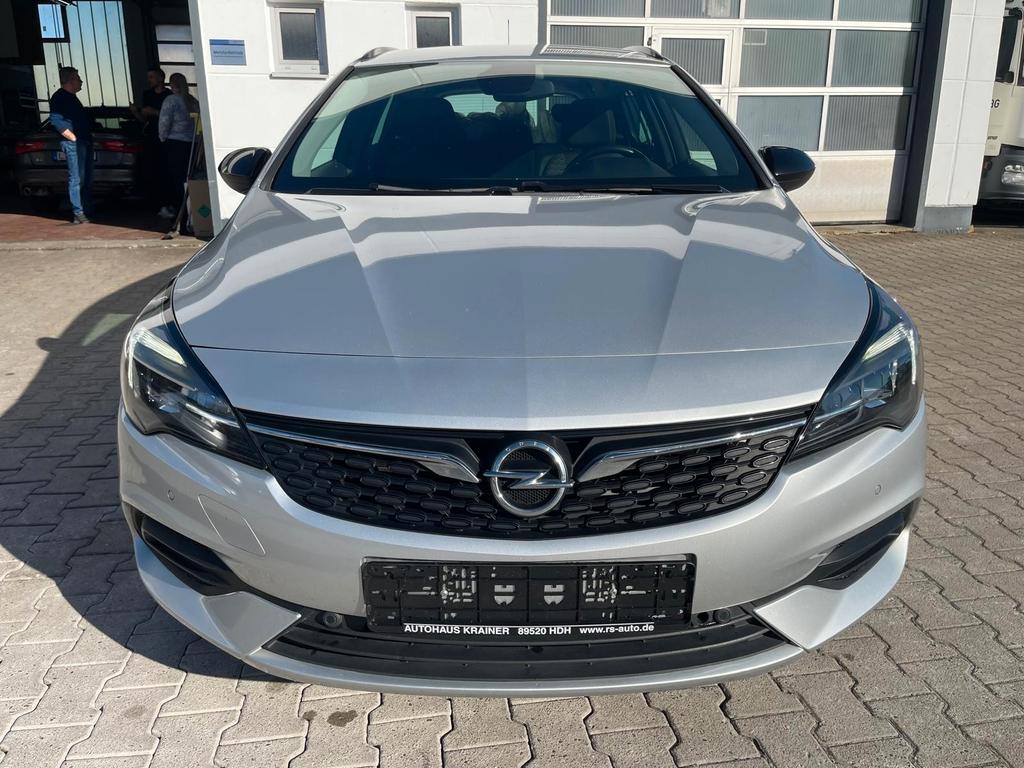 Opel Astra 2021