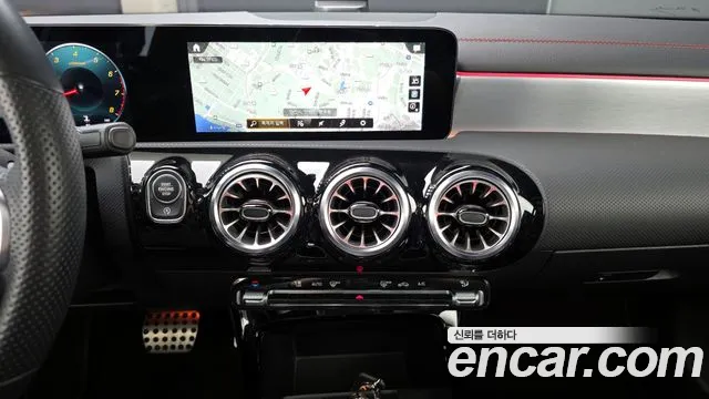 Mercedes-Benz CLA 2022