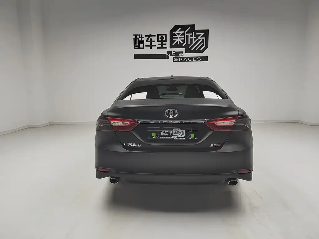 Toyota Camry 2022