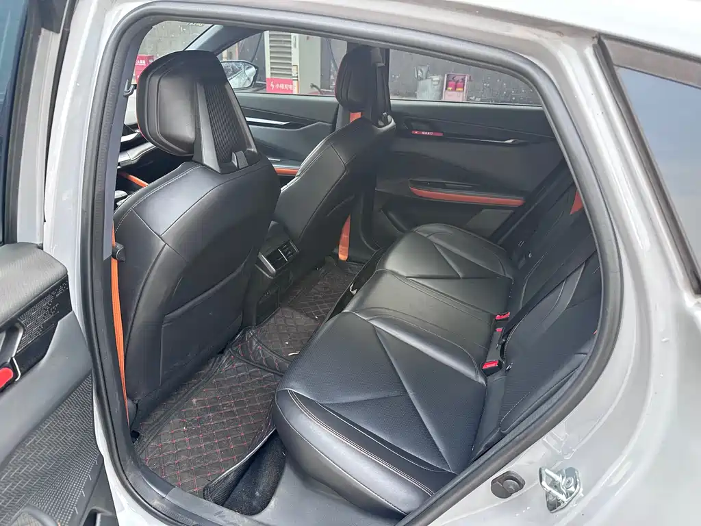 Changan UNI-V 2022