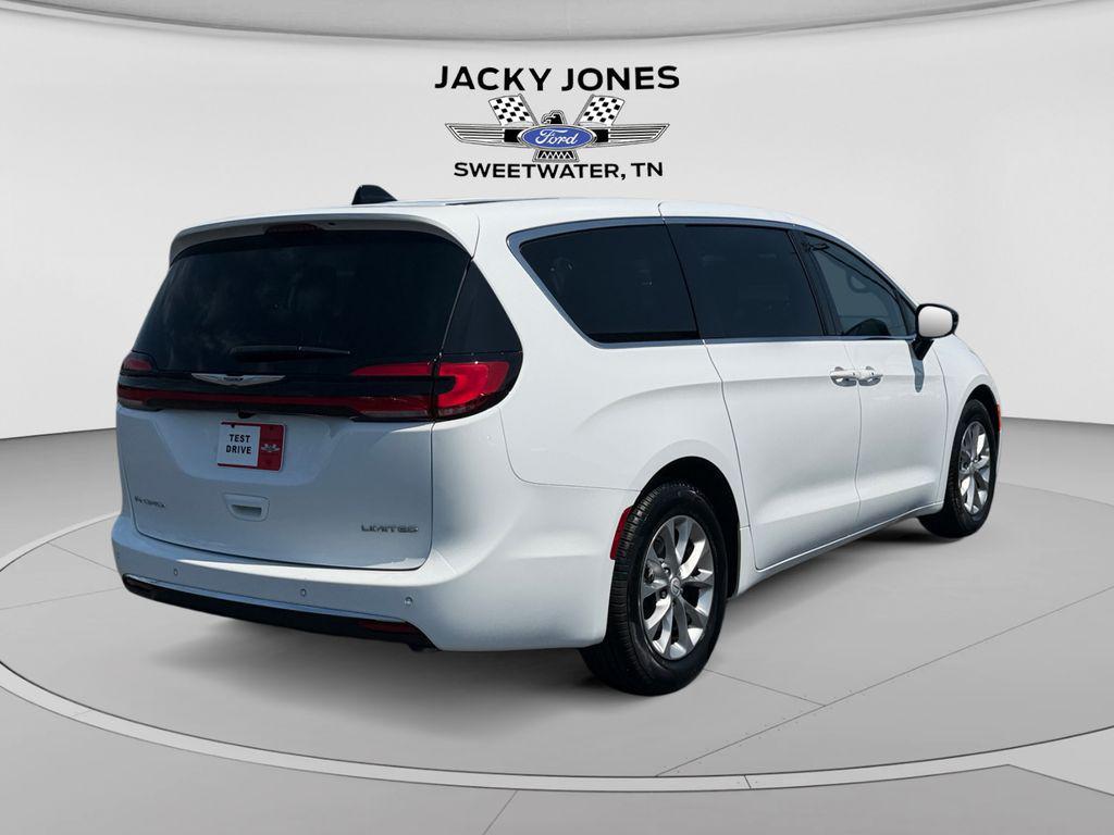 Chrysler Pacifica 2026