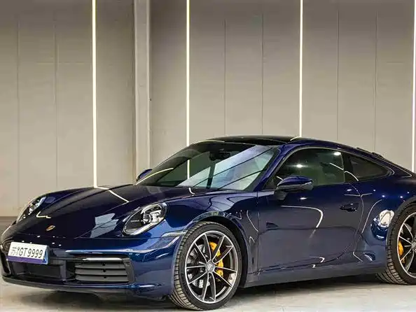Porsche 911 2021