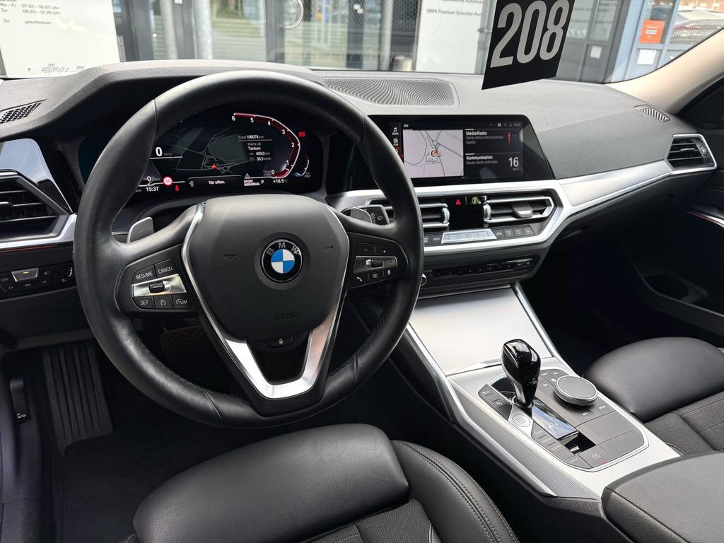 BMW 320 2022