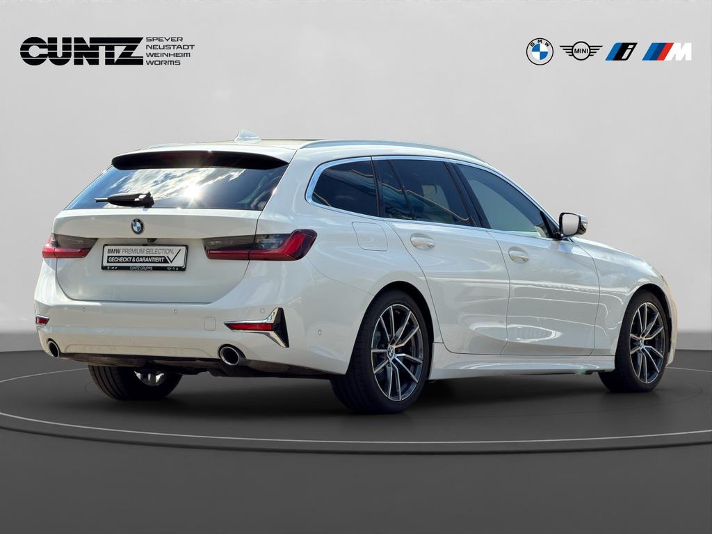 BMW 320 2021