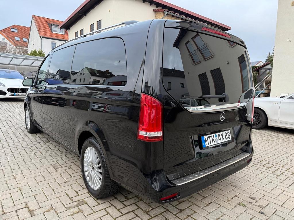 Mercedes-Benz V 300 2024