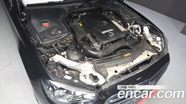 Mercedes-Benz E-Класс 2022
