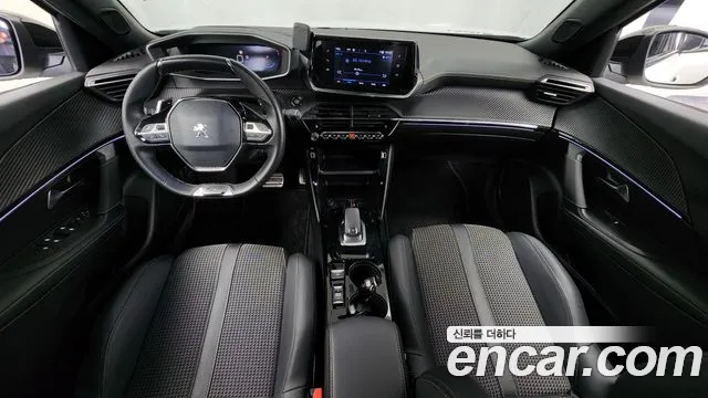 Peugeot 2008 2021