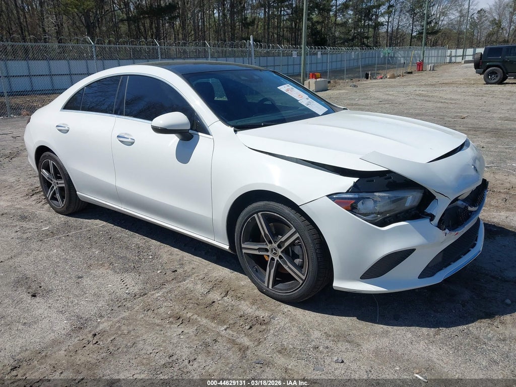 Mercedes-Benz CLA 2022