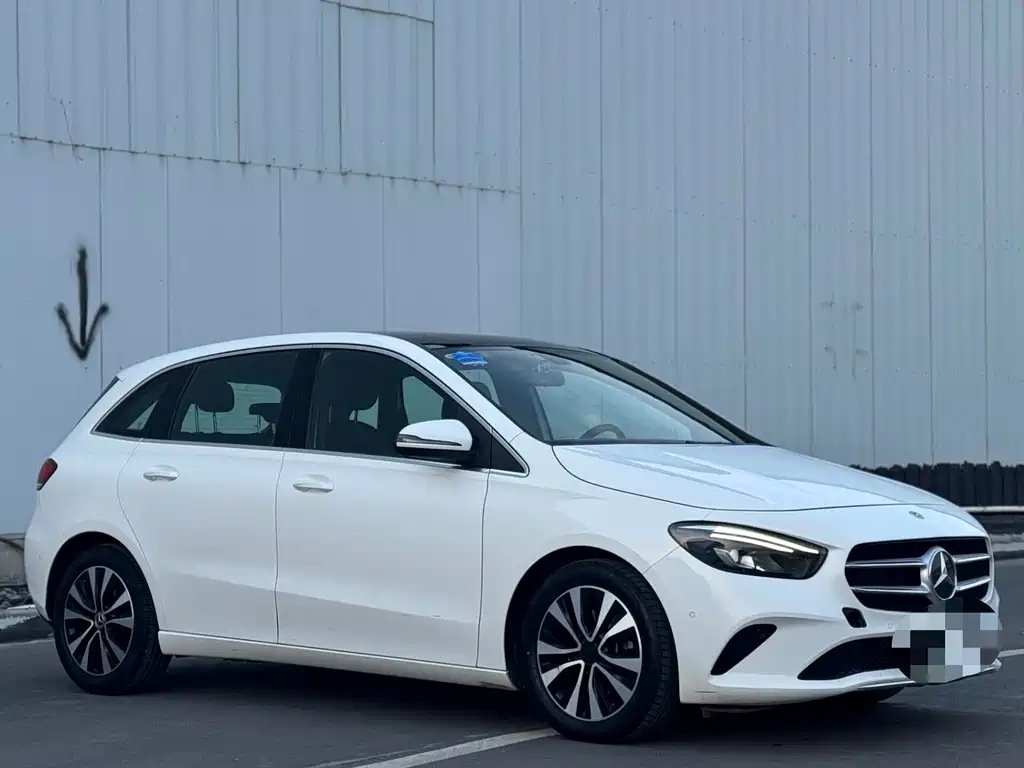 Mercedes-Benz B-Класс 2022