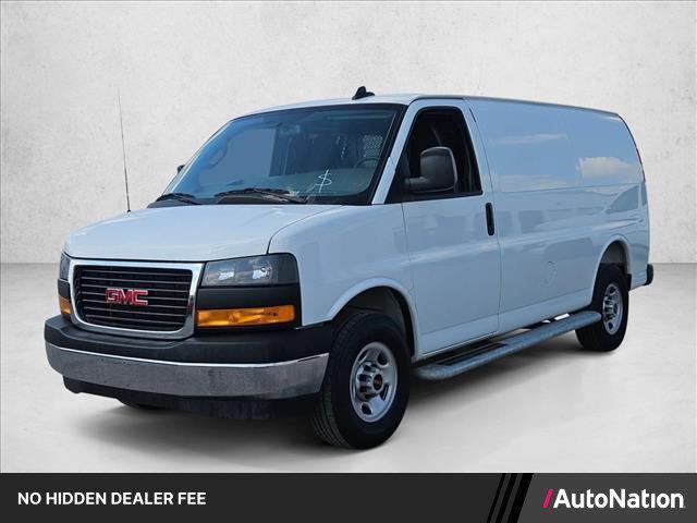 GMC Savana 2025