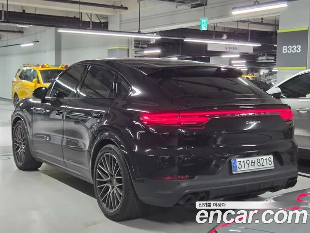 Porsche Cayenne 2021