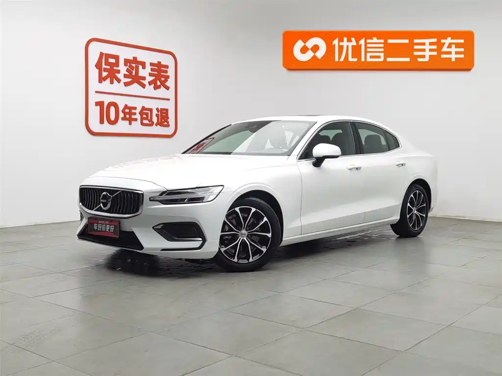 Volvo S60 2022
