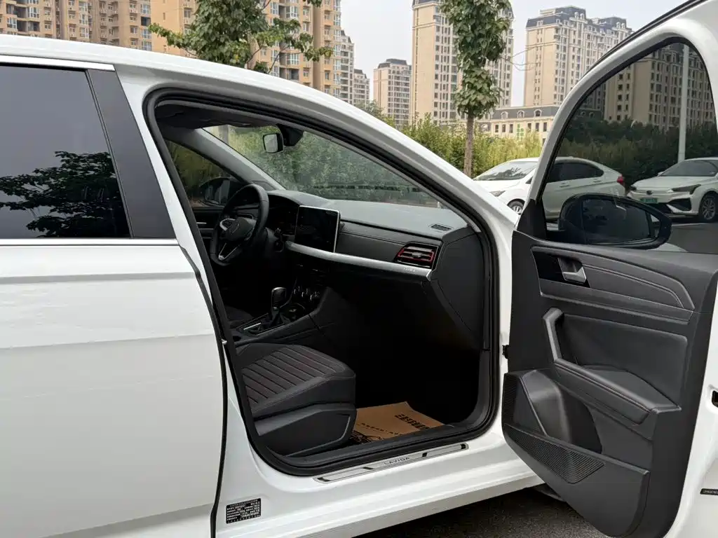 Volkswagen Lavida 2022