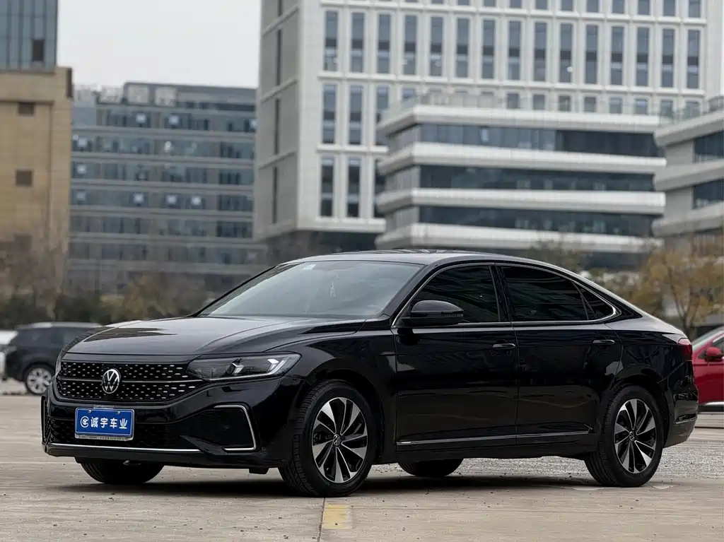 Volkswagen Passat 2021