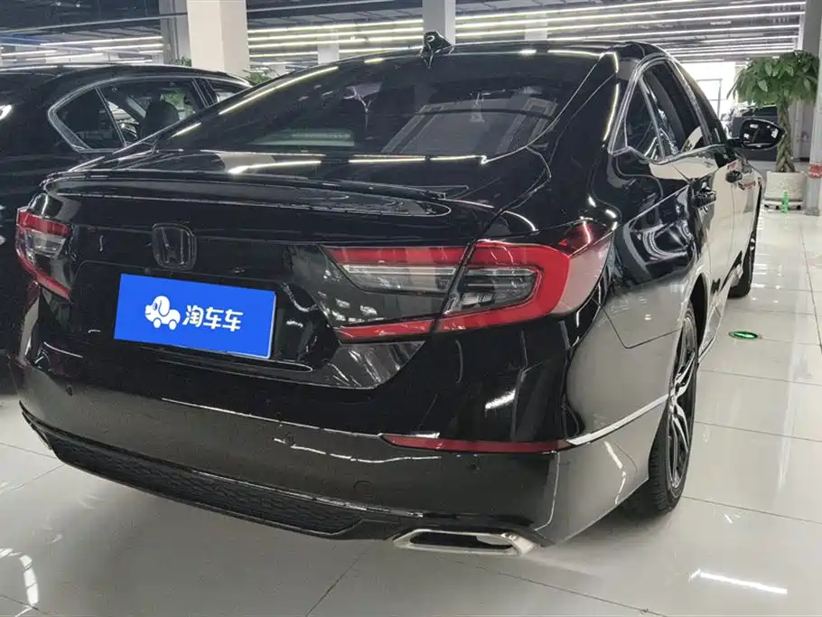Honda Accord 2023