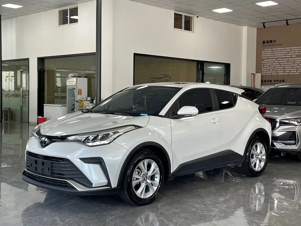 Toyota Izoa 2021