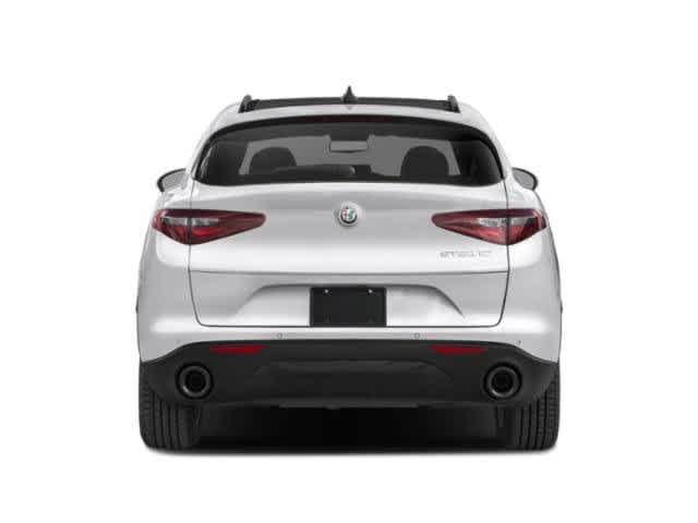 Alfa Romeo Stelvio 2023