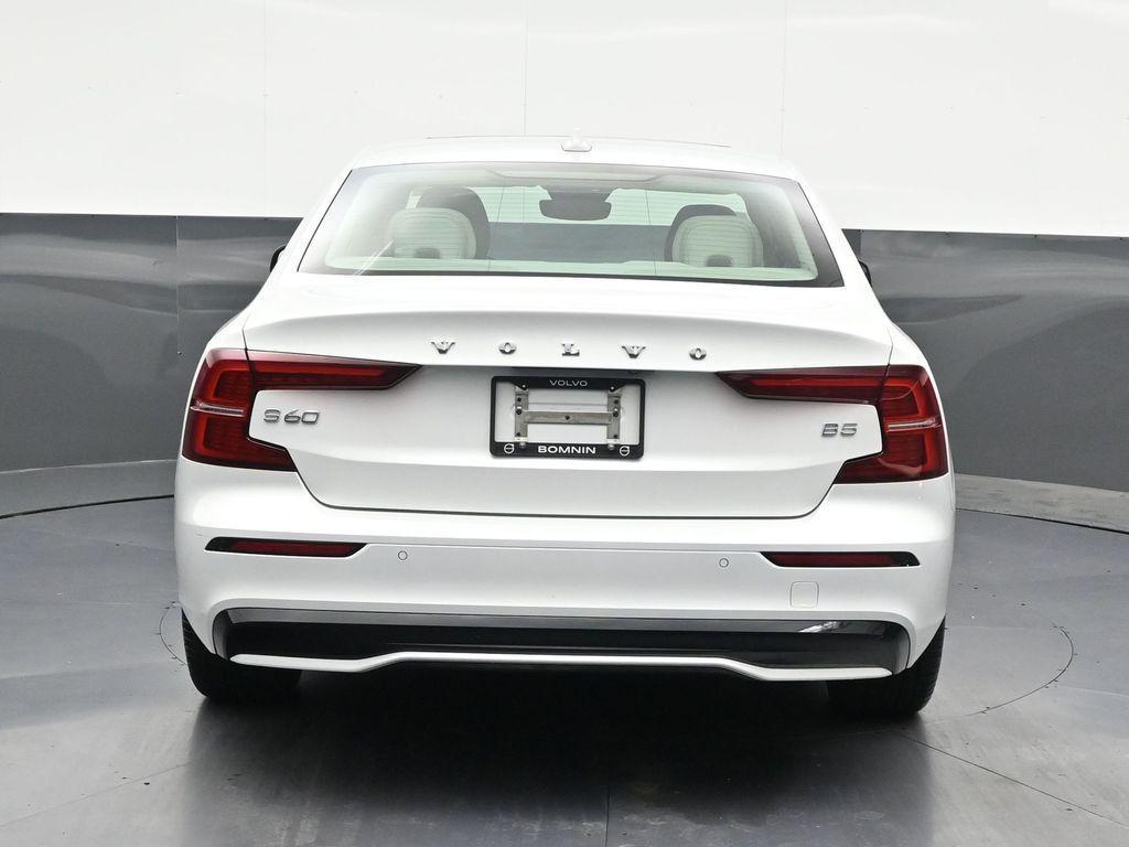 Volvo S60 2024