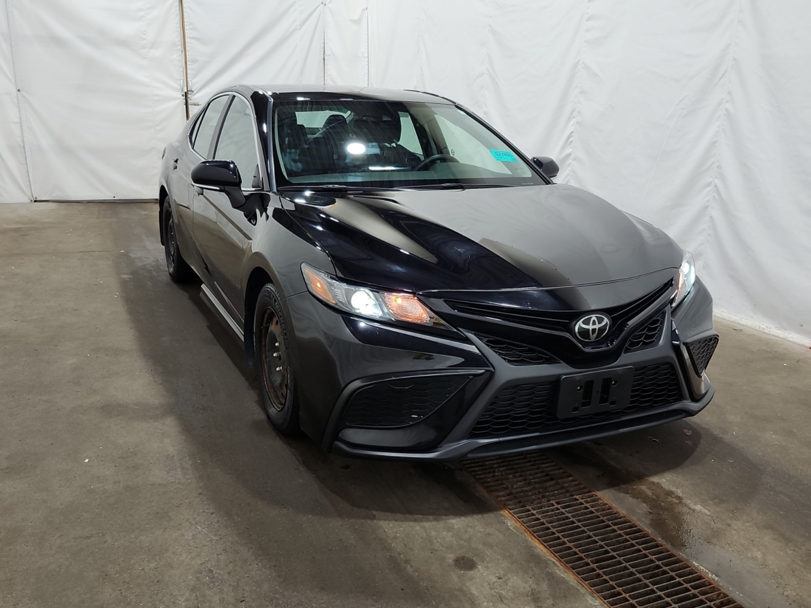 Toyota Camry 2023
