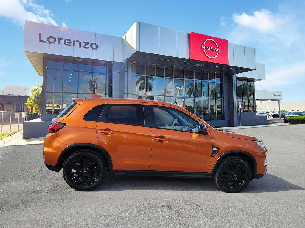 Mitsubishi Outlander Sport 2026