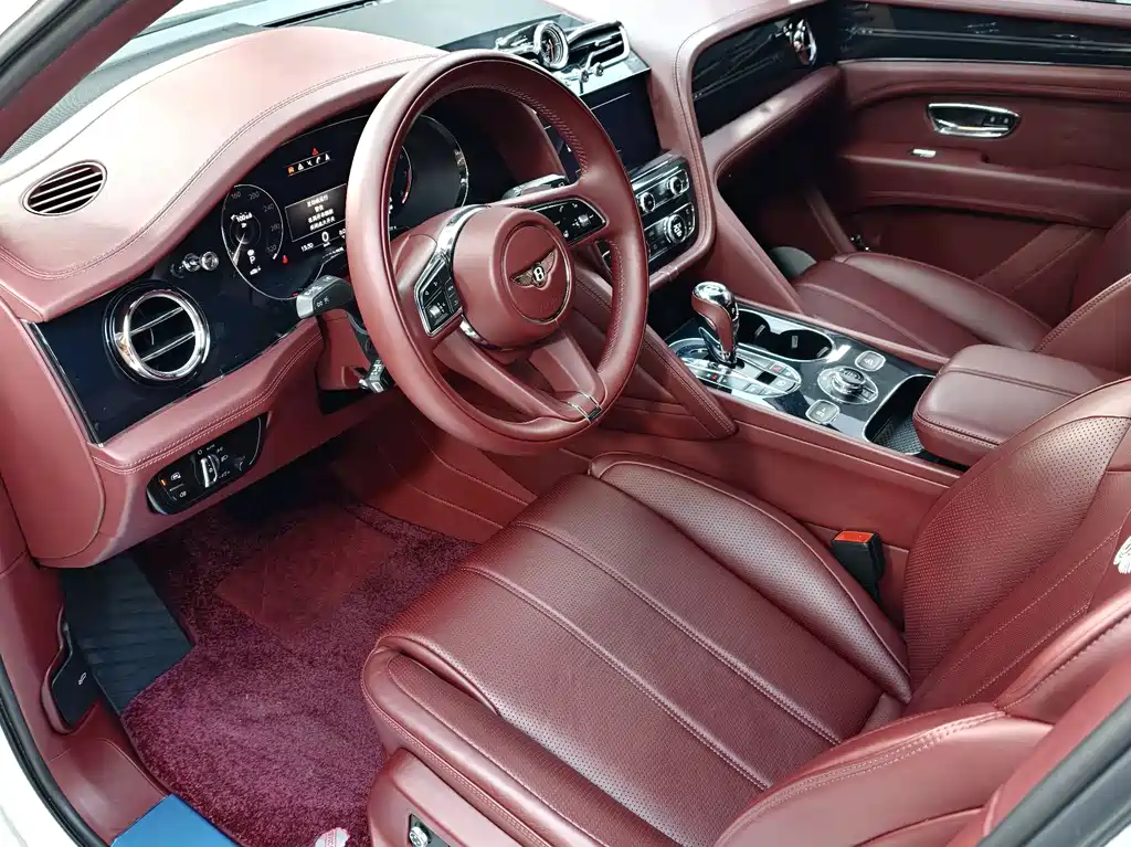 Bentley Bentayga 2024