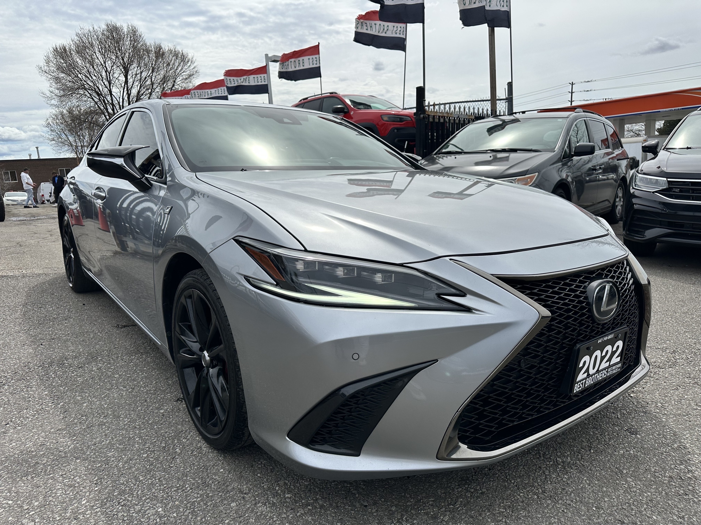 Lexus ES 2022