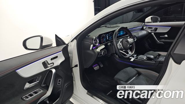Mercedes-Benz CLA 2021