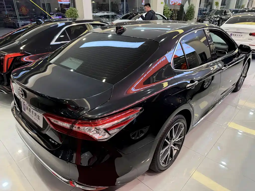 Toyota Camry 2023
