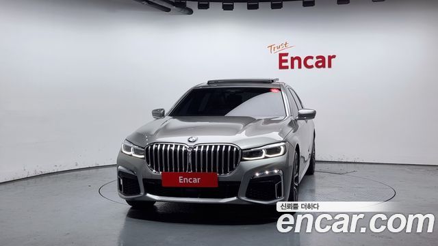 BMW 7 серии 2022