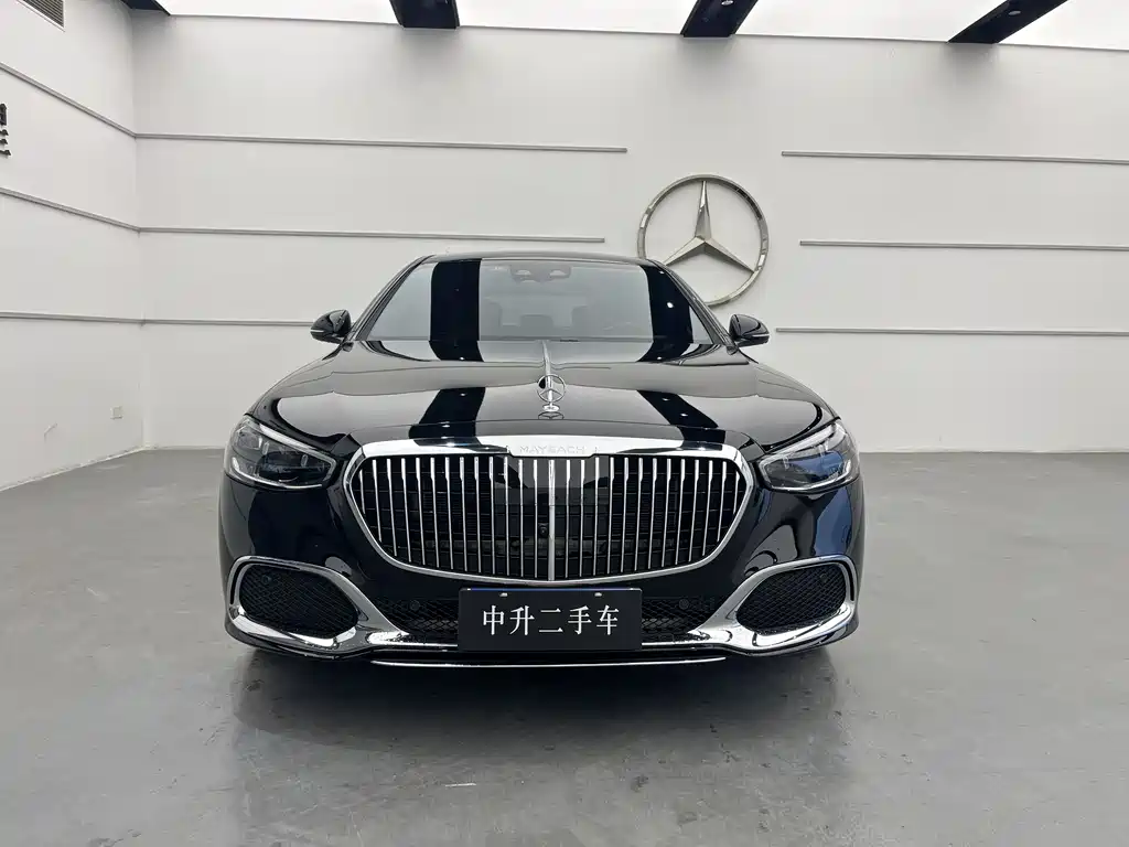 Mercedes-Benz Maybach S-Класс 2022