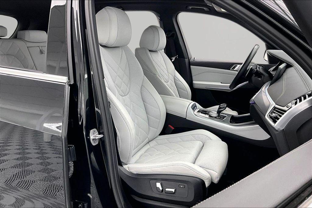 BMW X5 2023