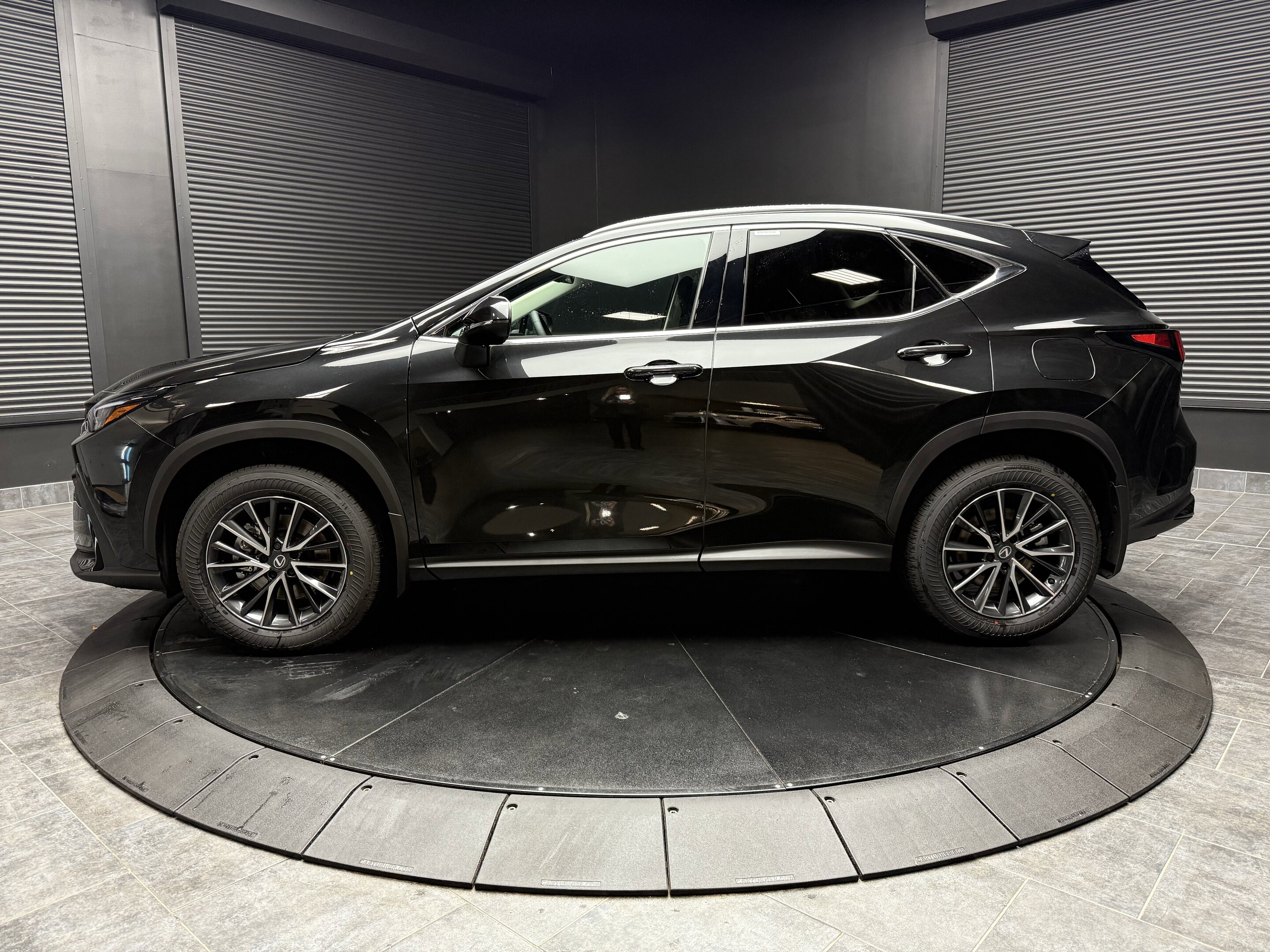 Lexus NX 2026