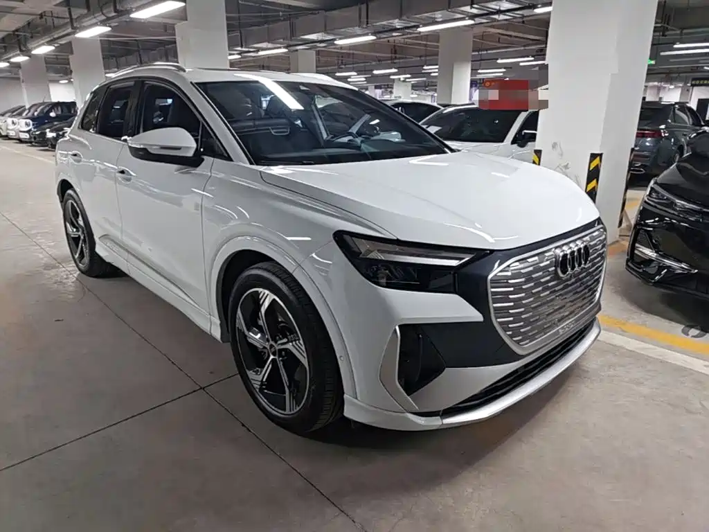 Audi Q4 e-tron 2023