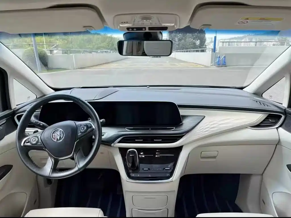 Buick GL8 2020