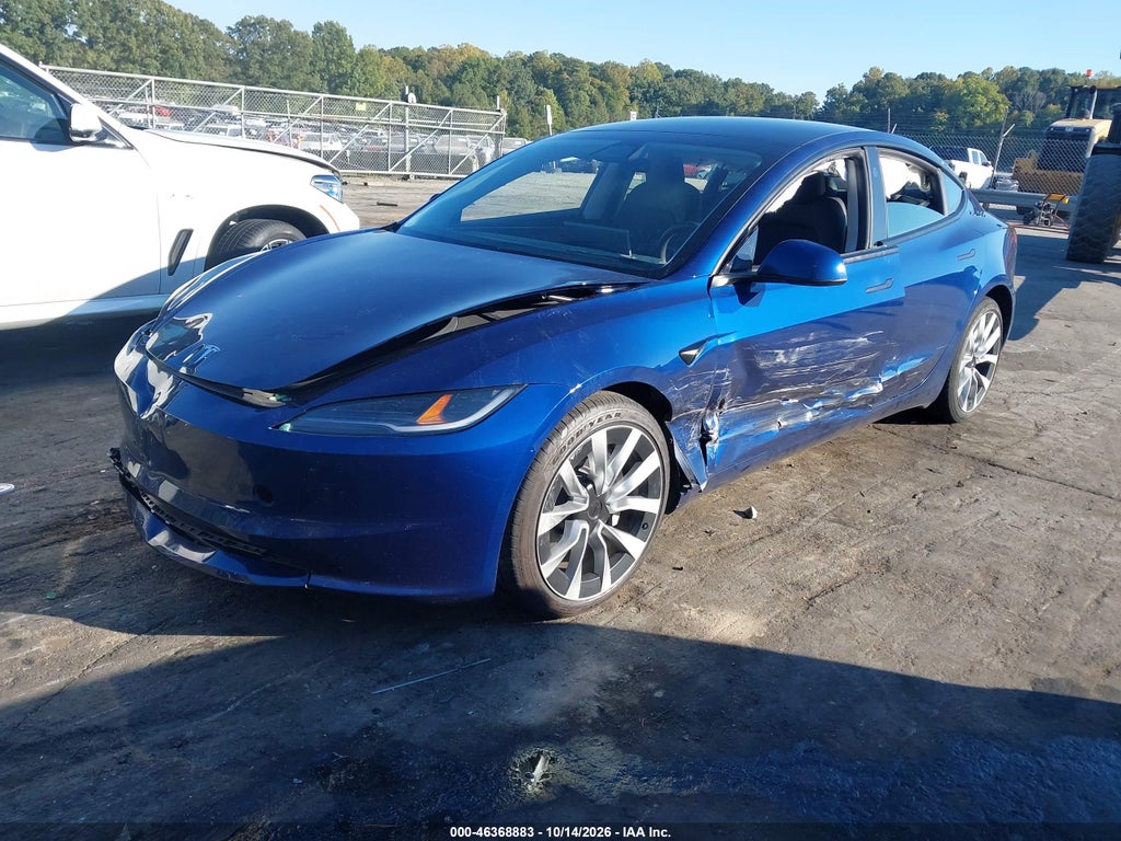 Tesla Model 3 2024