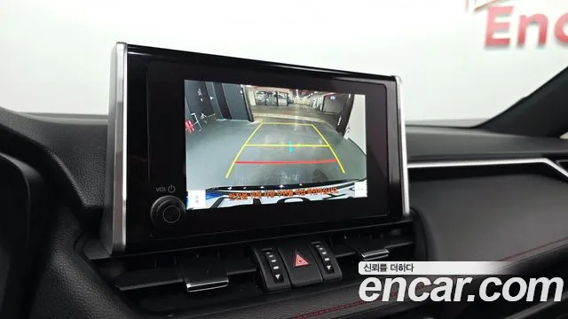 Toyota RAV4 2025