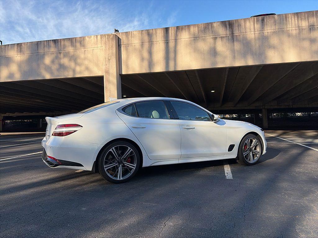 Genesis G70 2025