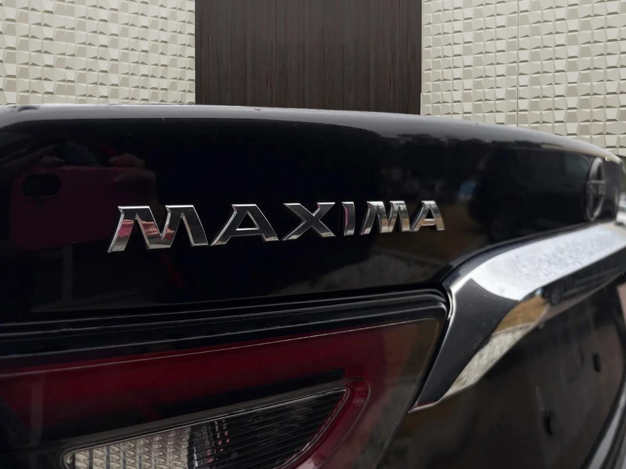 Nissan Maxima 2023