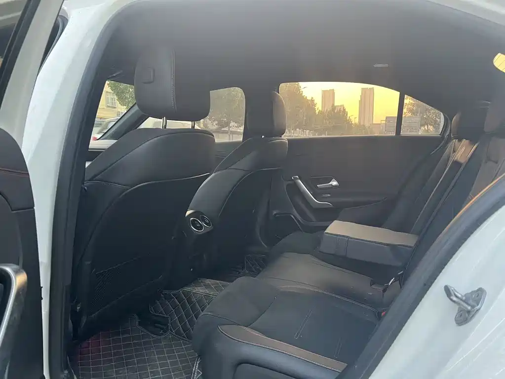 Mercedes-Benz A-Класс 2023