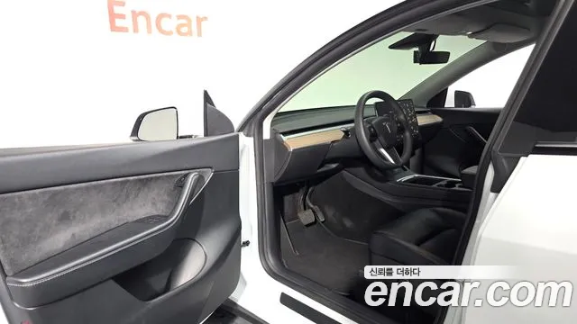 Tesla Model Y 2021