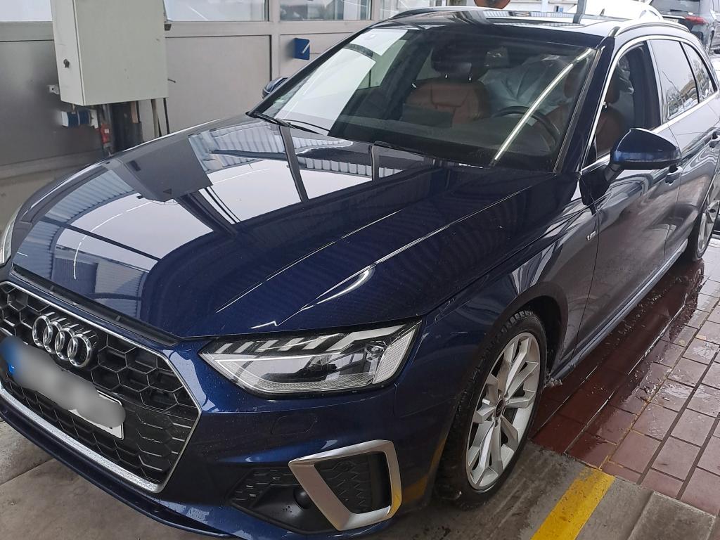 Audi A4 2023